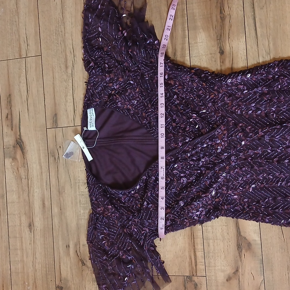 Mac Duggal Purple Embellished Flutter Sleeve Formal Floor-Length Gown. Size 6 - Picture 16 of 17